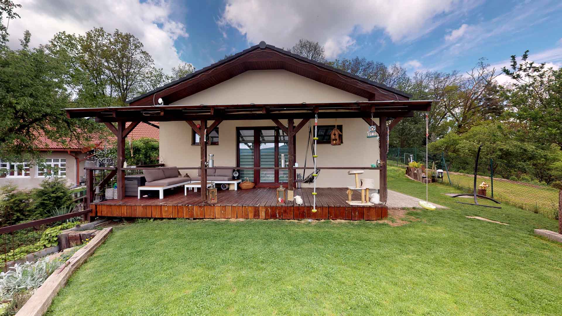 Bungalov pod lesom
